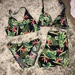 Vintage 4 set bathing suit